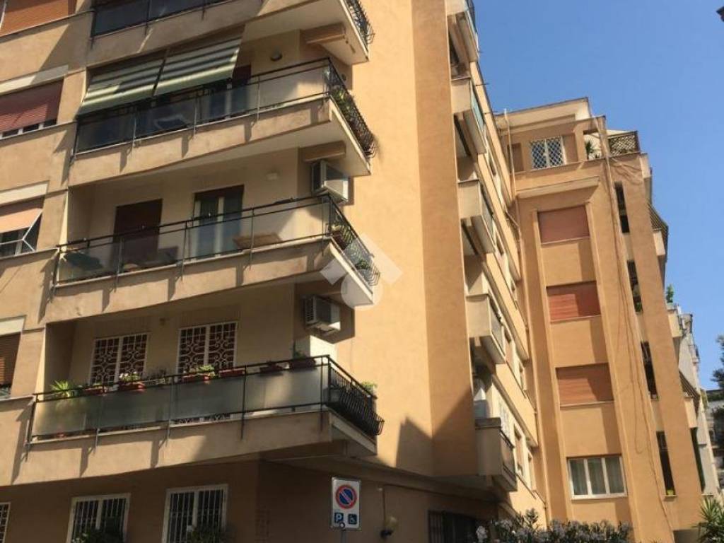 appartamento in vendita a Roma in zona Gianicolense