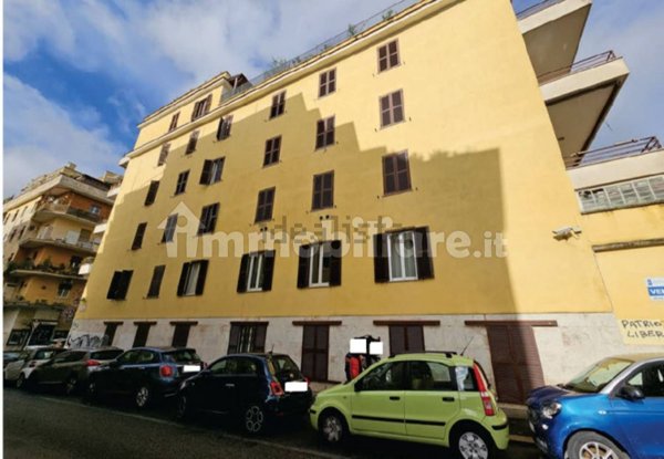 appartamento in vendita a Roma in zona Gianicolense