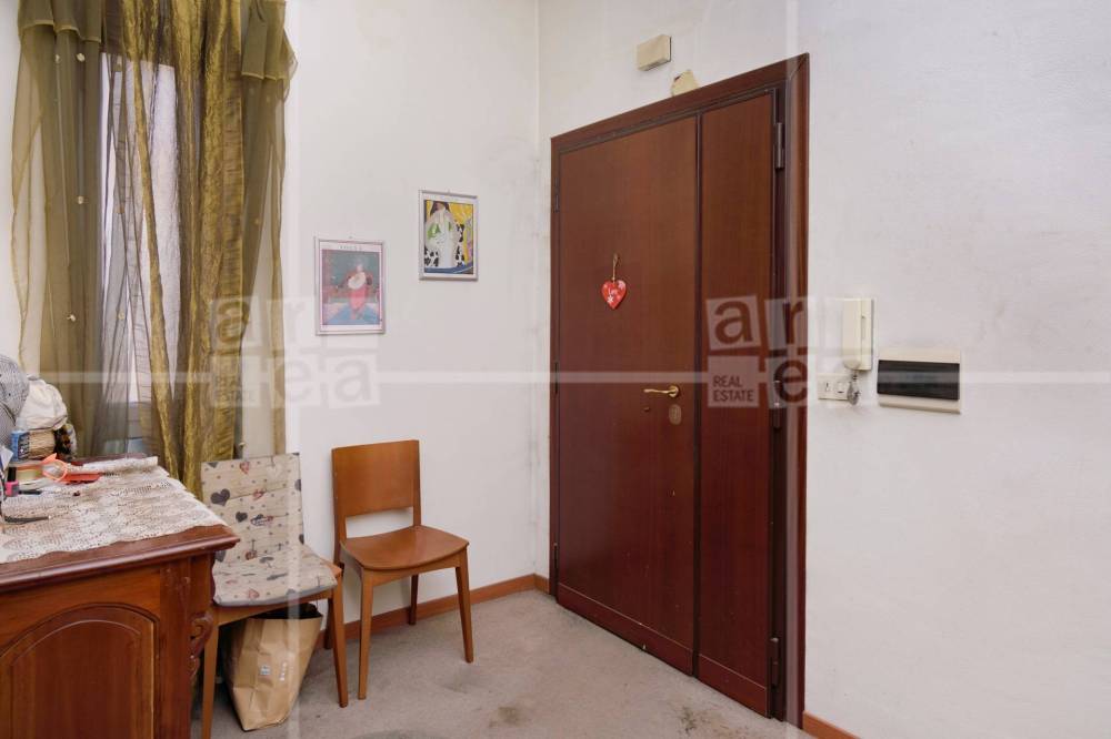 appartamento in vendita a Roma in zona San Saba - Ripa