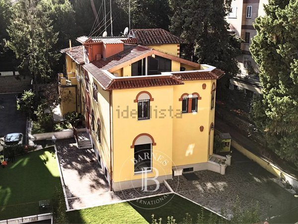 casa indipendente in vendita a Roma in zona Nomentano