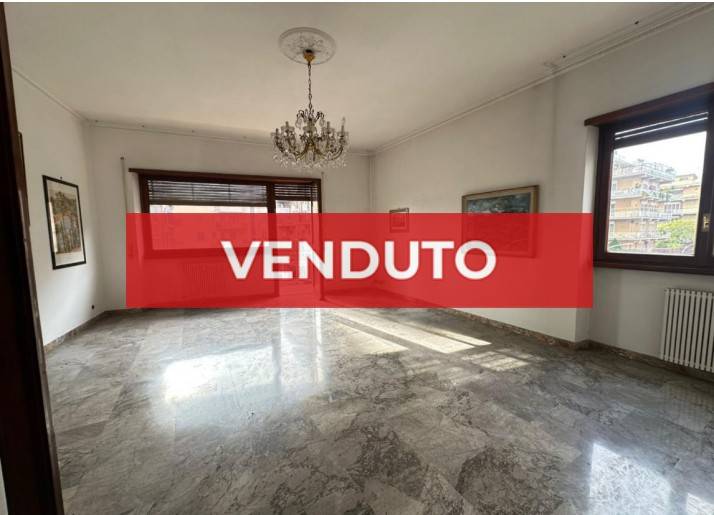 appartamento in vendita a Roma in zona Portuense