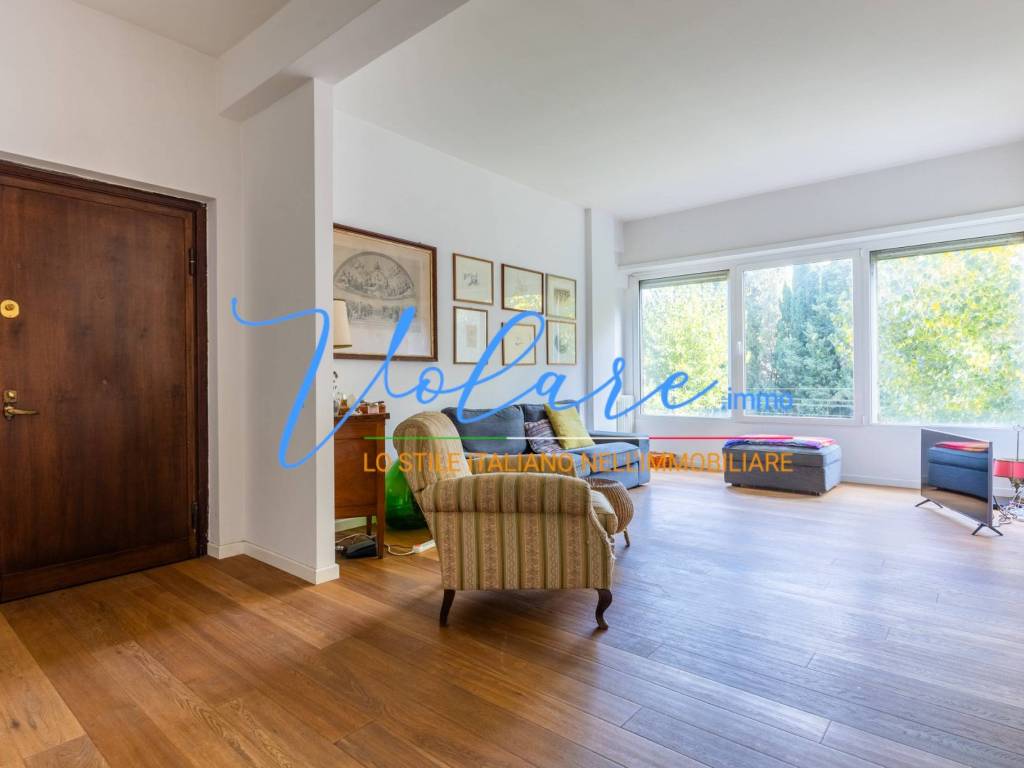 appartamento in vendita a Roma in zona EUR