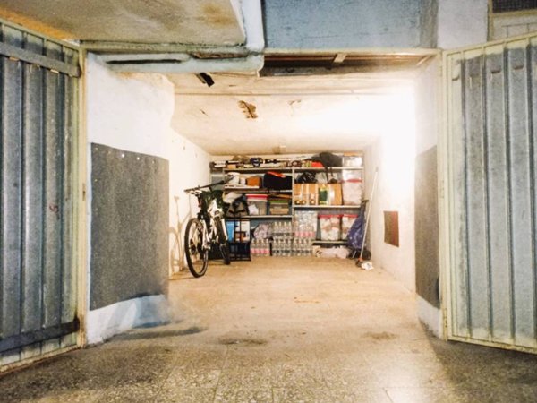 locale di sgombero in vendita a Roma in zona Ostia