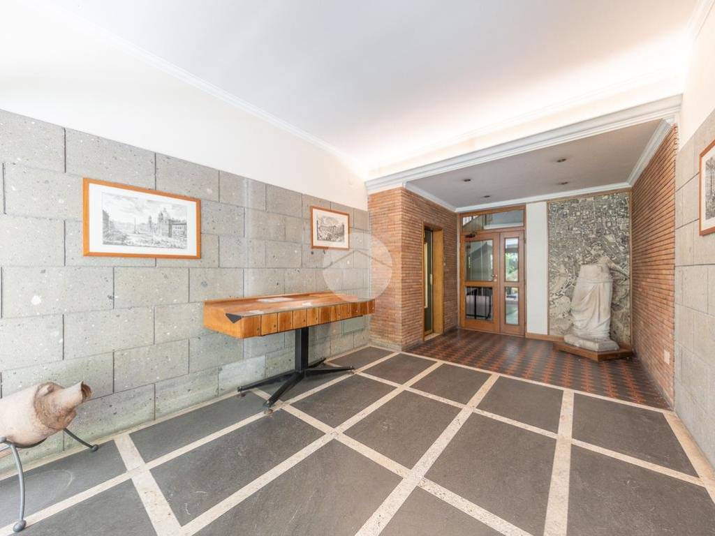 appartamento in vendita a Roma in zona Tor di Quinto