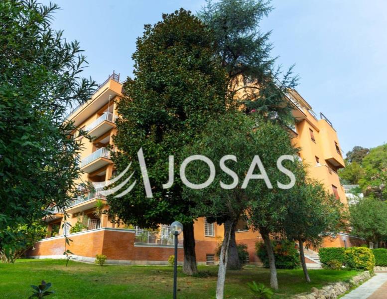 appartamento in vendita a Roma in zona Della Vittoria