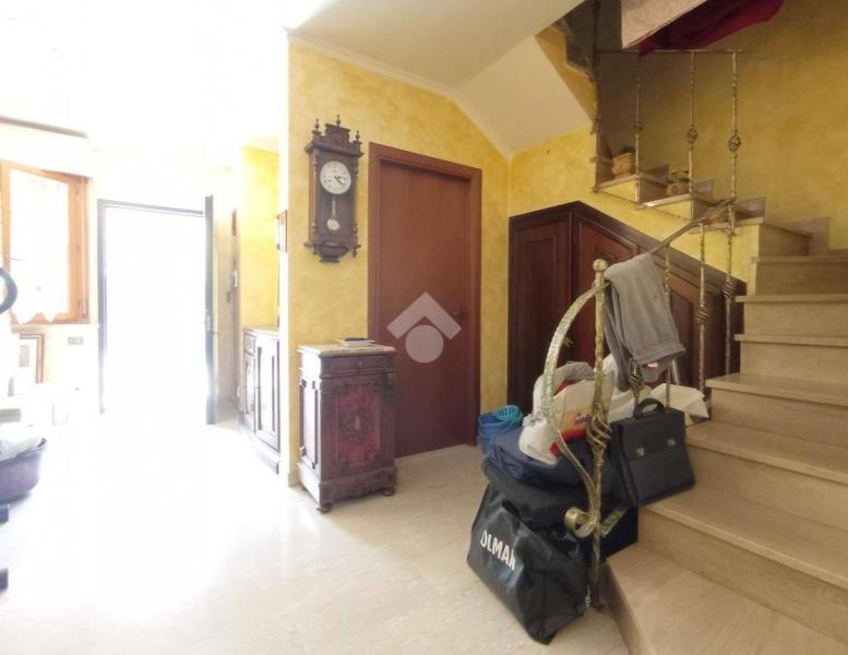 appartamento in vendita a Roma in zona Casal Monastero