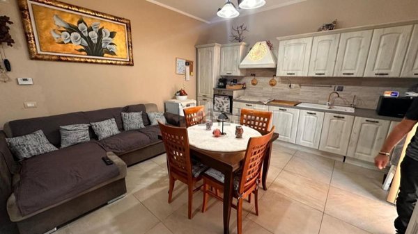 appartamento in vendita a Roma in zona Dragona/Bagnoletto