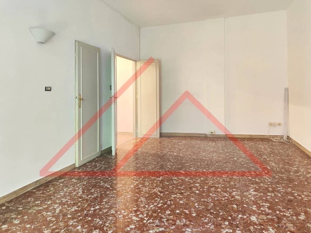 appartamento in vendita a Roma in zona Tuscolano