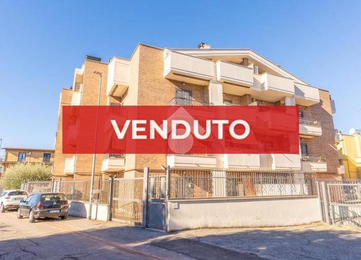 appartamento in vendita a Roma in zona Borghesiana