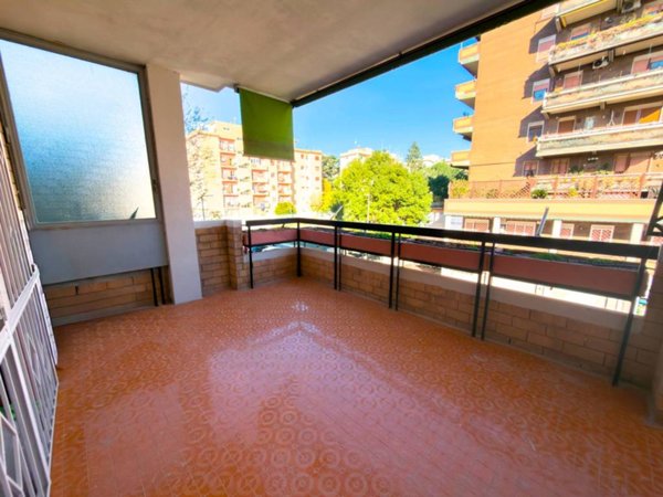 appartamento in vendita a Roma in zona Ardeatino