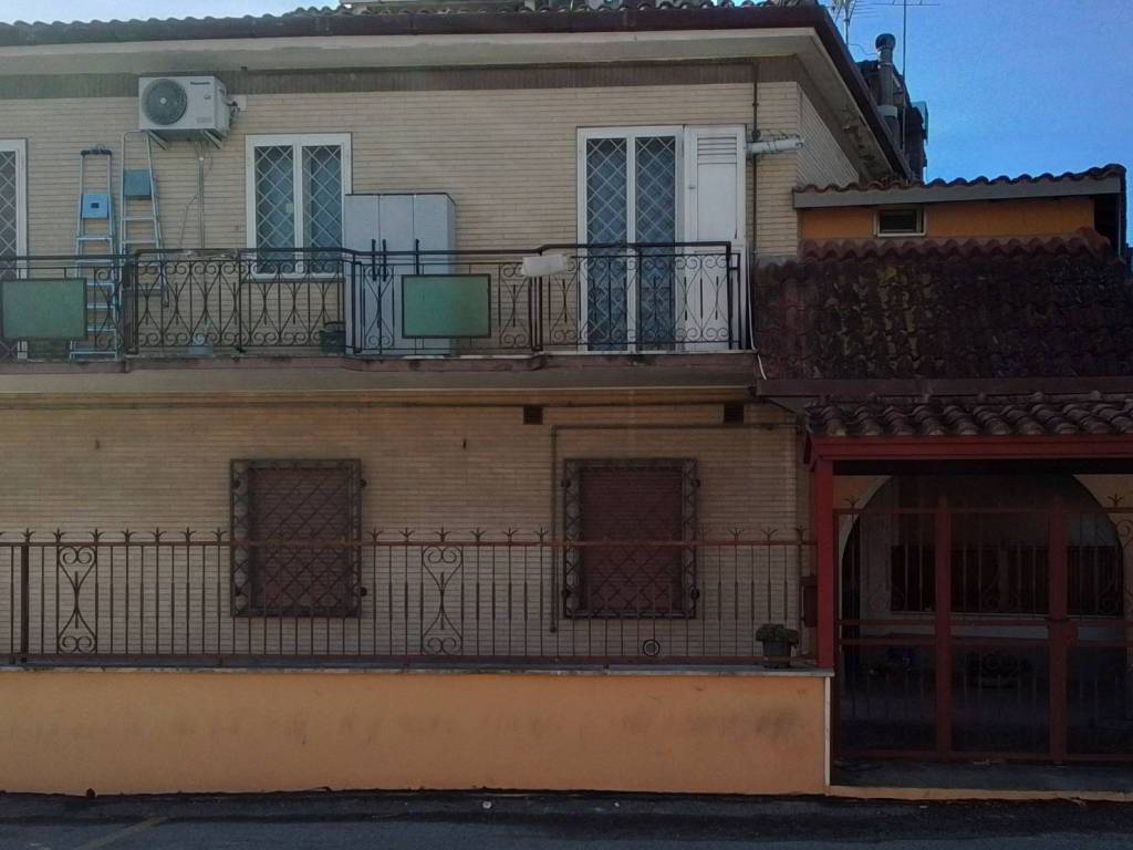 appartamento in vendita a Roma in zona Massimina/Casal Lumbroso