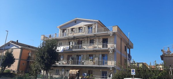appartamento in vendita a Roma in zona Cesano