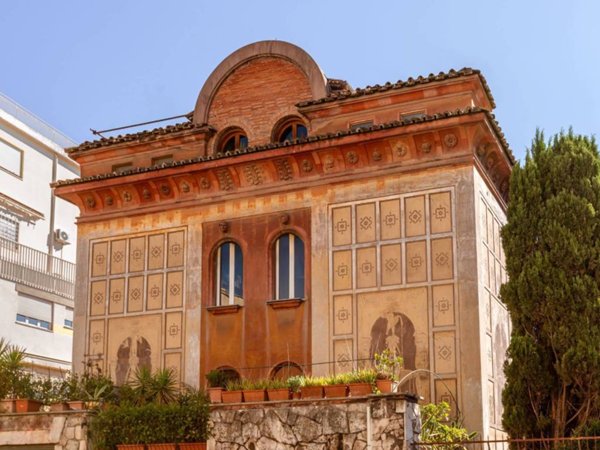 appartamento in vendita a Roma in zona Trastevere