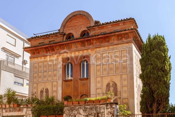 appartamento in vendita a Roma in zona Trastevere