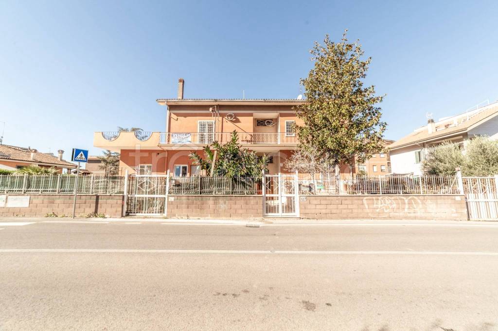 appartamento in vendita a Roma in zona Ottavia