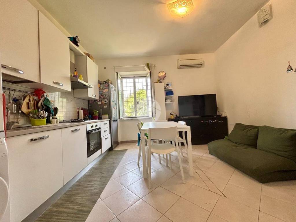 appartamento in vendita a Roma in zona Portuense
