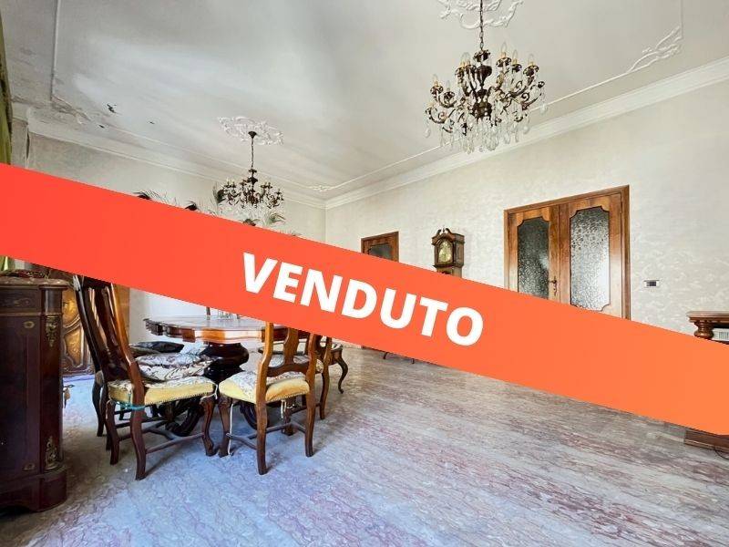 appartamento in vendita a Roma in zona Tuscolano