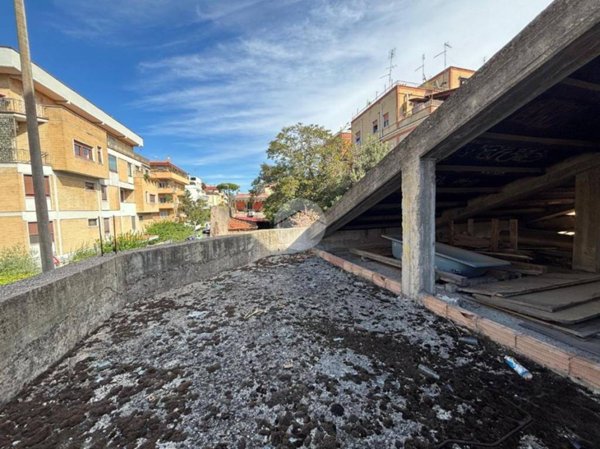 casa indipendente in vendita a Roma