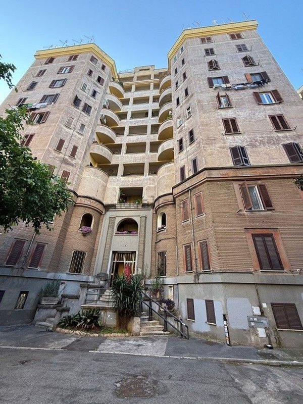 appartamento in vendita a Roma in zona Gianicolense