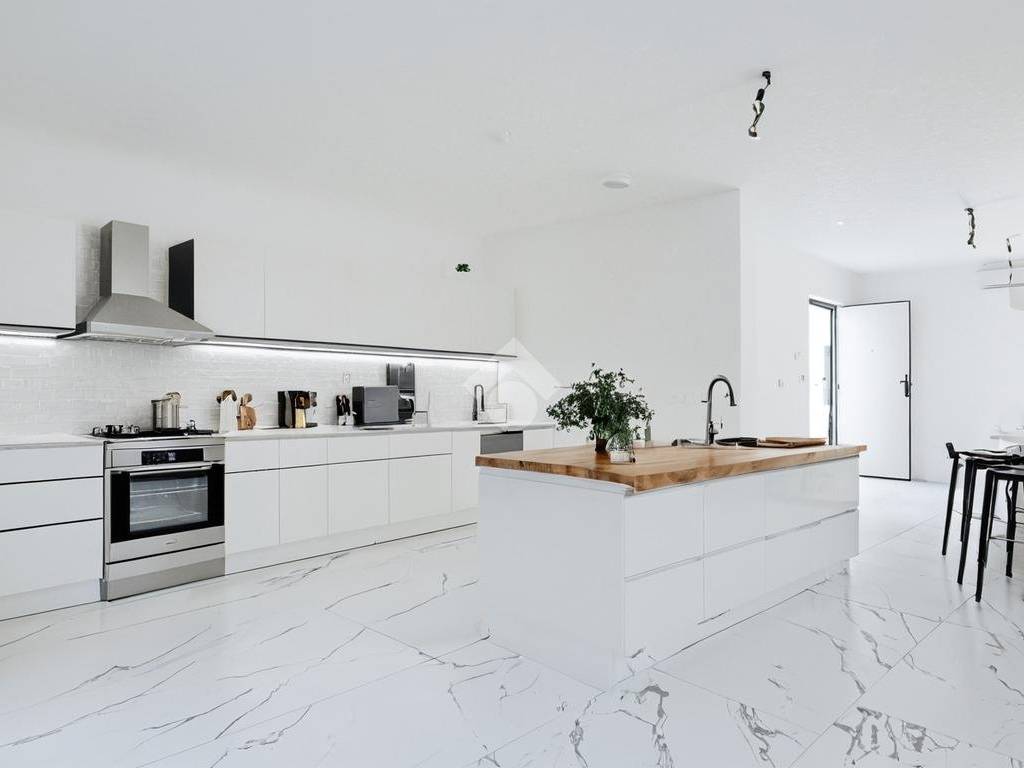 appartamento in vendita a Roma in zona Tor Vergata/Torrenova