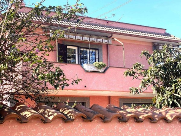 appartamento in vendita a Roma in zona Massimina/Casal Lumbroso