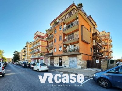 appartamento in vendita a Roma in zona Prenestino-Centocelle