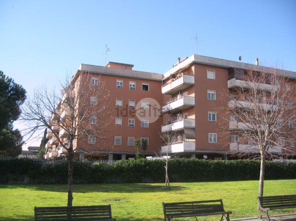 appartamento in vendita a Roma in zona Tor Vergata/Torrenova