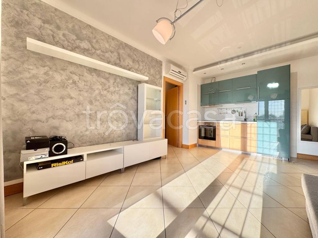 appartamento in vendita a Roma in zona Ponte Mammolo