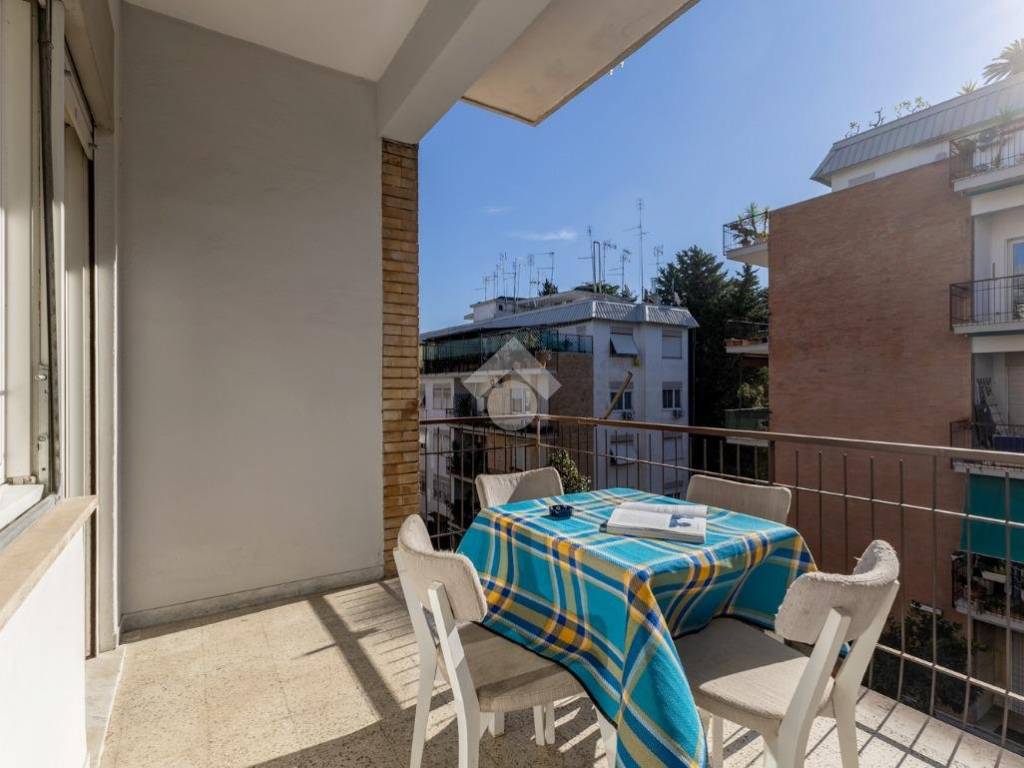 appartamento in vendita a Roma in zona Gianicolense