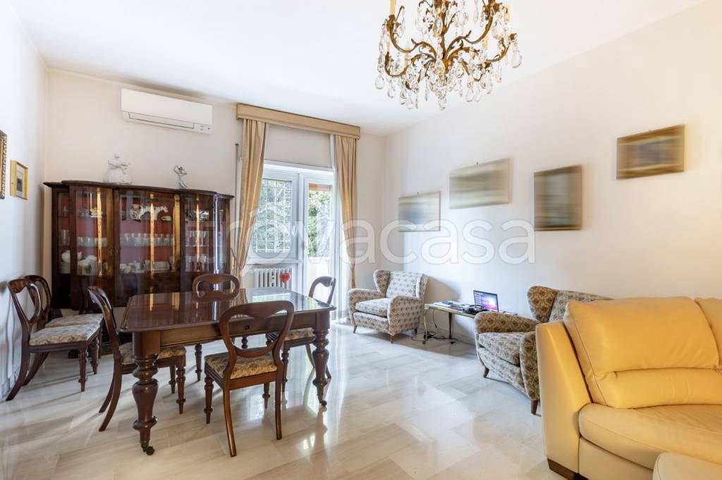 appartamento in vendita a Roma in zona Trieste