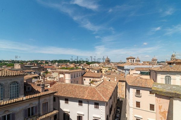 appartamento in vendita a Roma in zona Campo Marzio