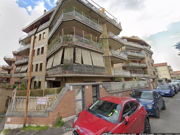appartamento in vendita a Roma in zona Monte Sacro/Talenti