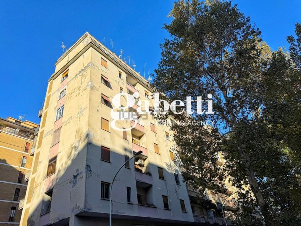 appartamento in vendita a Roma in zona Collatino