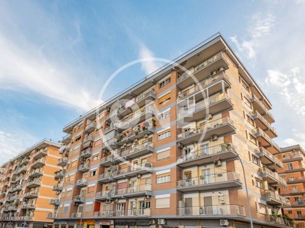 appartamento in vendita a Roma in zona Tuscolano