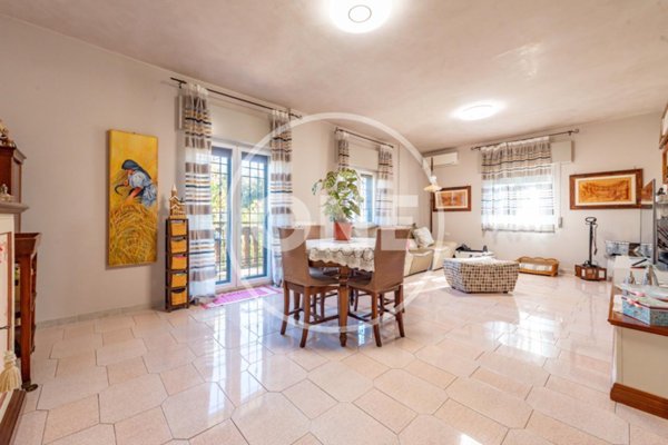 appartamento in vendita a Roma in zona Borghesiana