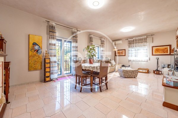 appartamento in vendita a Roma in zona Borghesiana