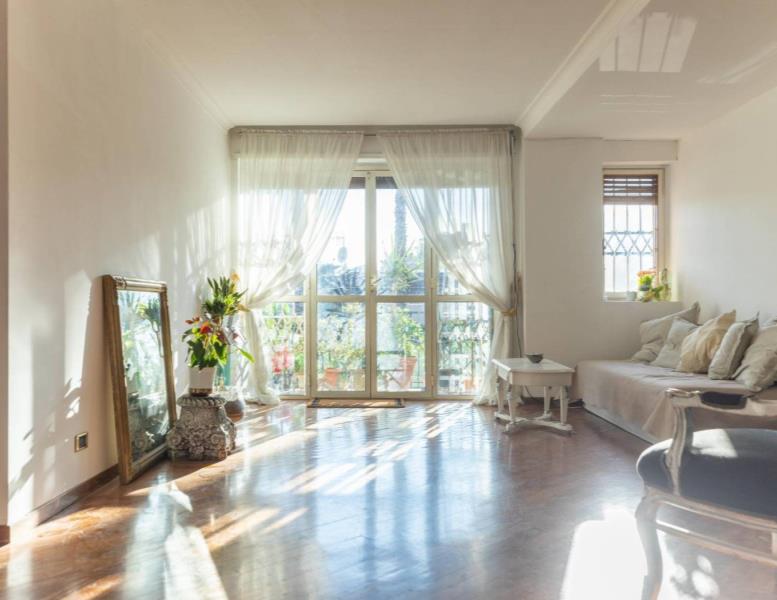 appartamento in vendita a Roma in zona EUR