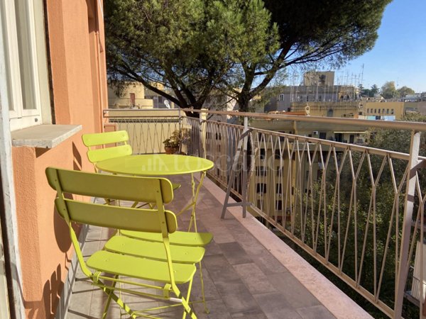 appartamento in vendita a Roma in zona Gianicolense