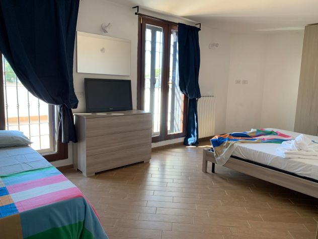 casa indipendente in vendita a Roma in zona Infernetto