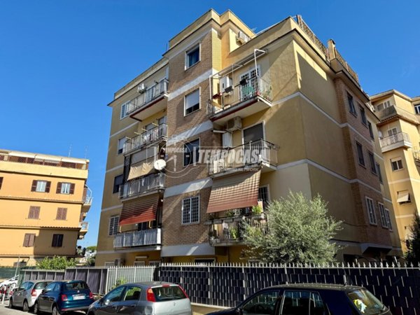 appartamento in vendita a Roma in zona Rione Prati