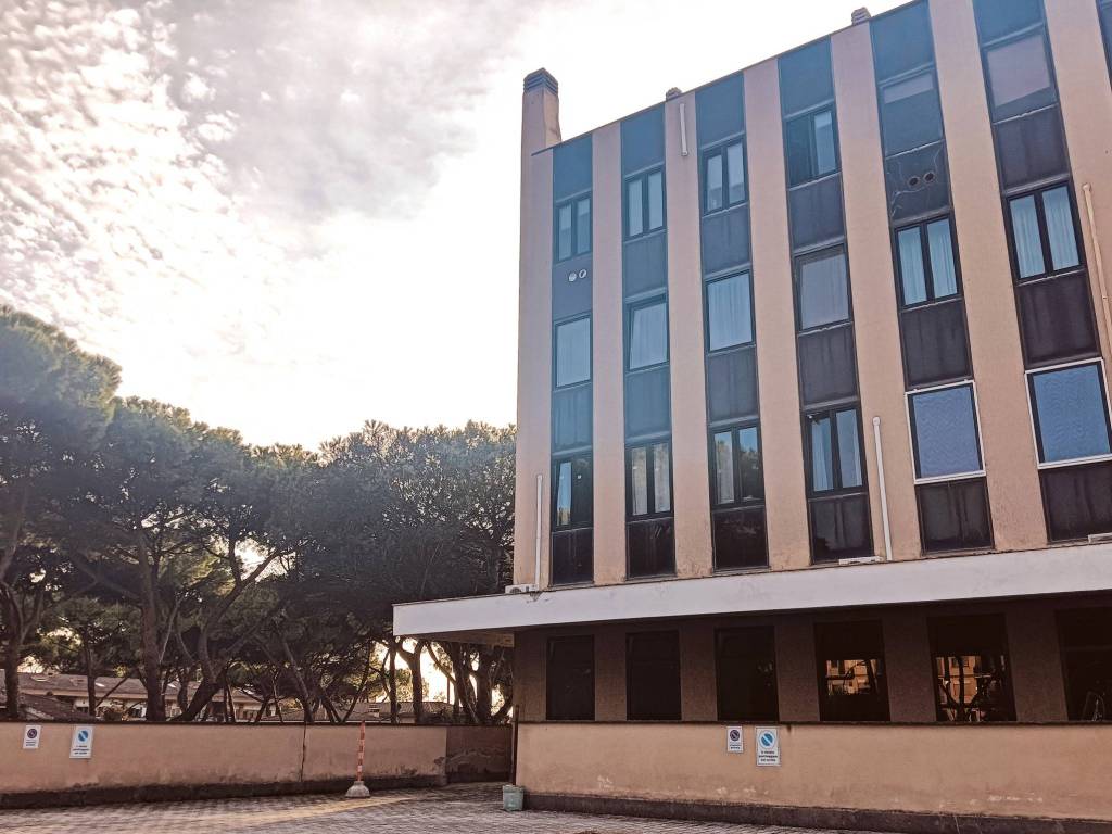 appartamento in vendita a Roma in zona Mostacciano