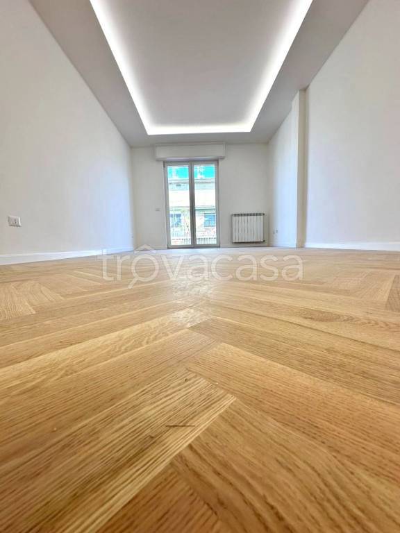 appartamento in vendita a Roma in zona Ardeatino