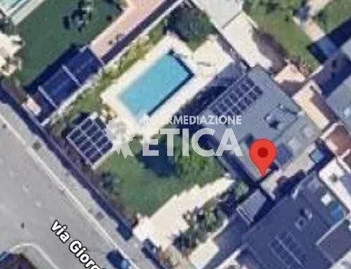 casa indipendente in vendita a Roma in zona Testaccio