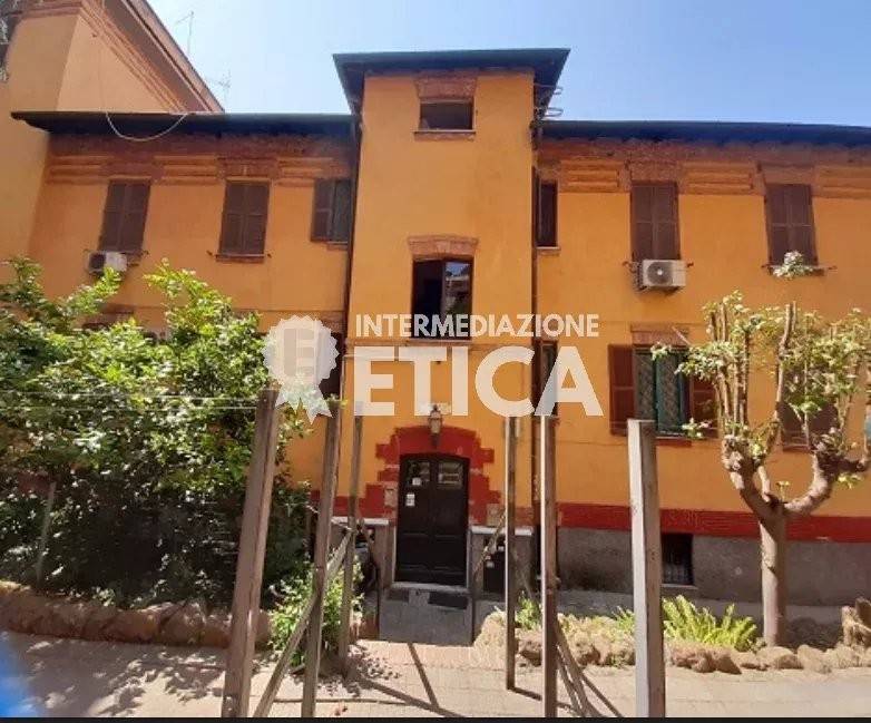 appartamento in vendita a Roma in zona San Saba - Ripa