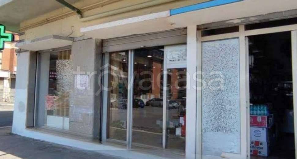 negozio in vendita a Roma in zona Ostia