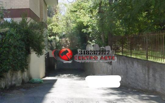 casa indipendente in vendita a Roma in zona San Basilio