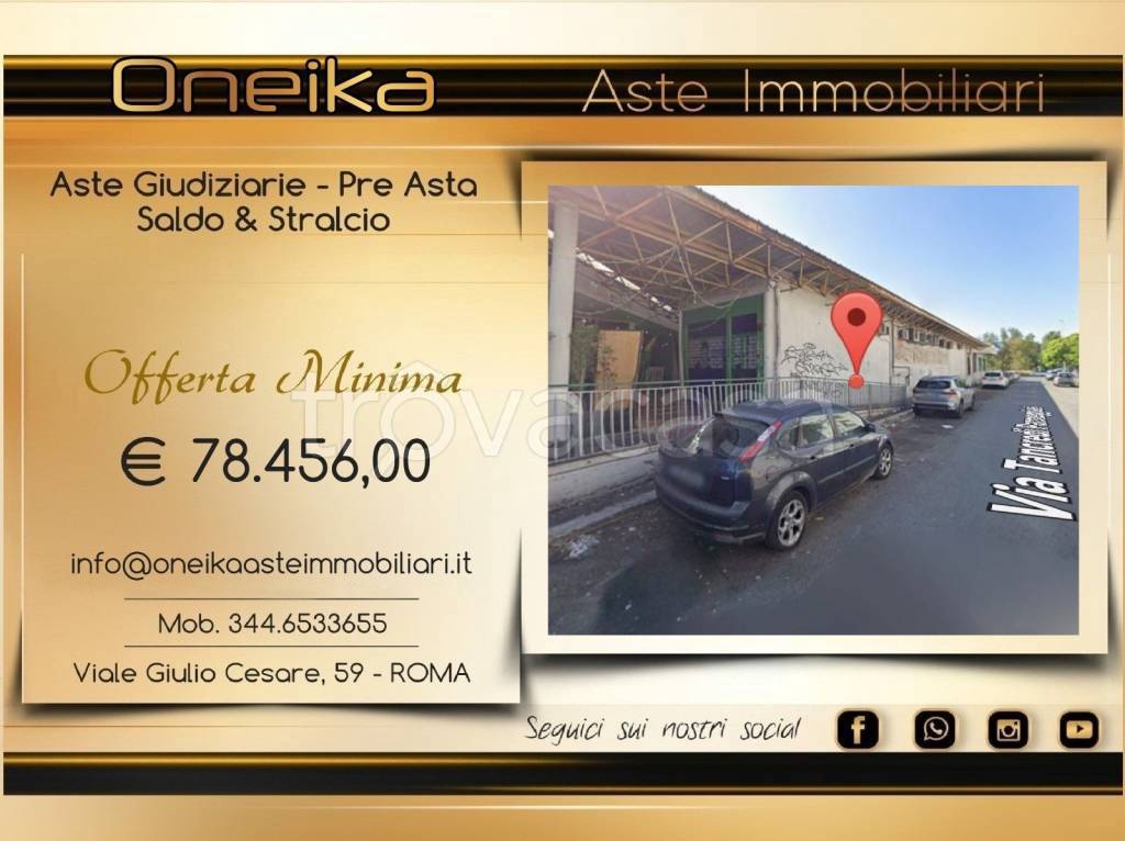 negozio in vendita a Roma in zona Casal Palocco