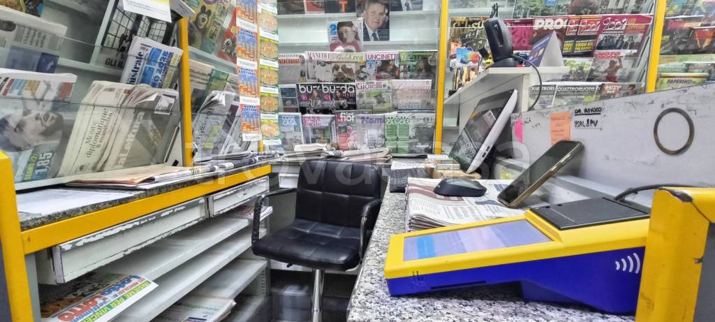 negozio in vendita a Roma in zona Prenestino-Labicano