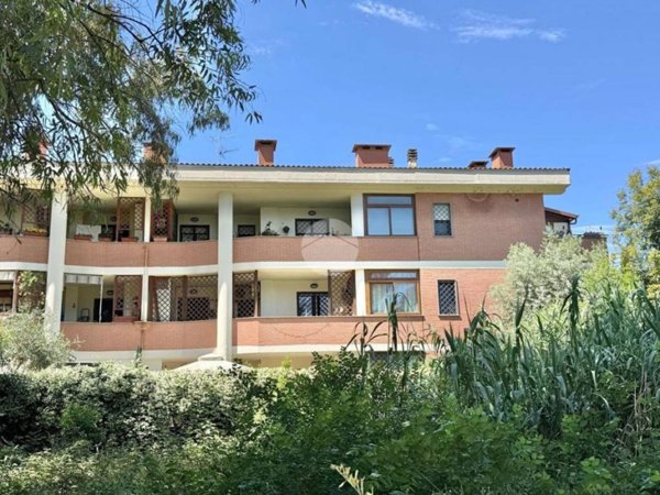 appartamento in vendita a Roma in zona Acilia