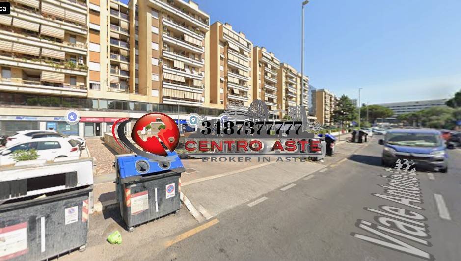 appartamento in vendita a Roma in zona Cinecittà